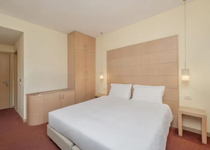 HOTEL Calenzano FirstAlbergo